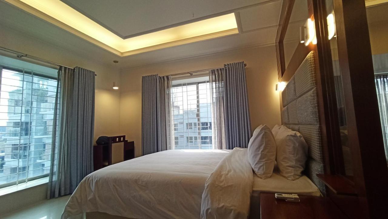Nascent Gardenia Luxury Suites Дакка Екстер'єр фото